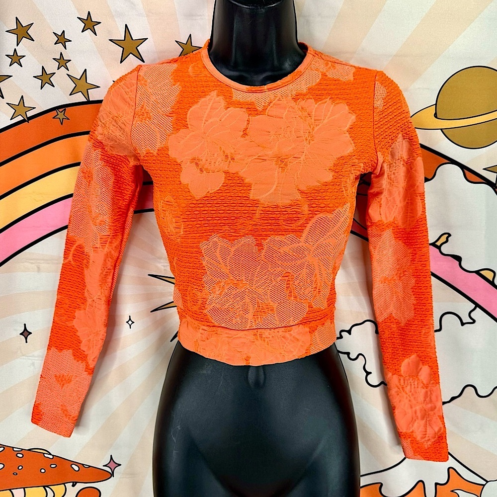 {Seea} Palomar Rashguard – Floral Pink Orange Long-Sleeve Cropped Surfing Top
